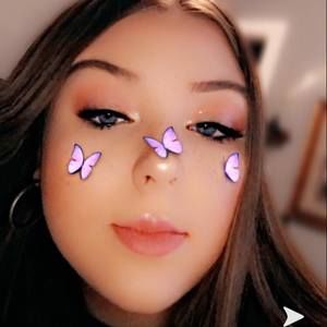 Meet your Posher, Abbey